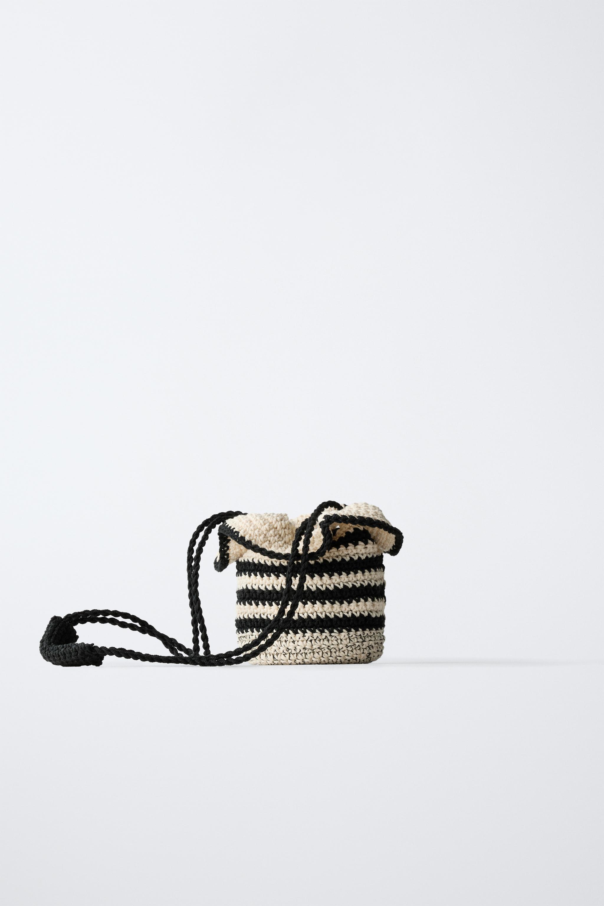 CROCHET CROSSBODY BAG